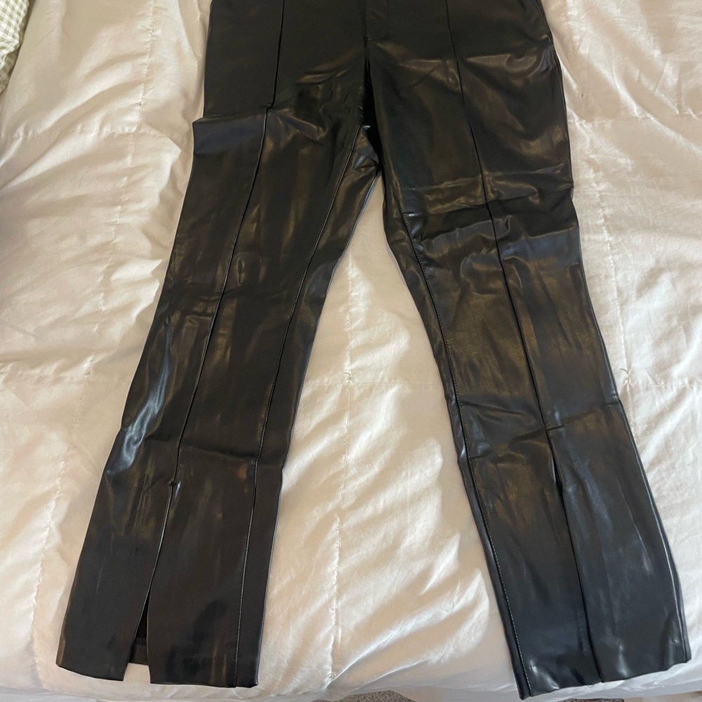 Abercrombie & Fitch The Skinny Ultra High Rise Black Leather Pants